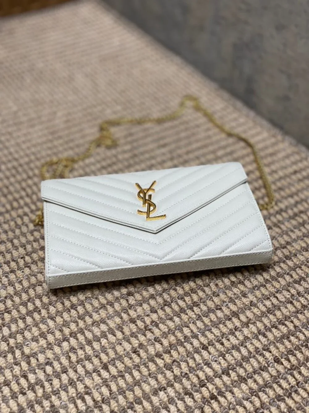 YSL Envelope White Grain De Poudre V‑Quilted Chain Crossbody Bag